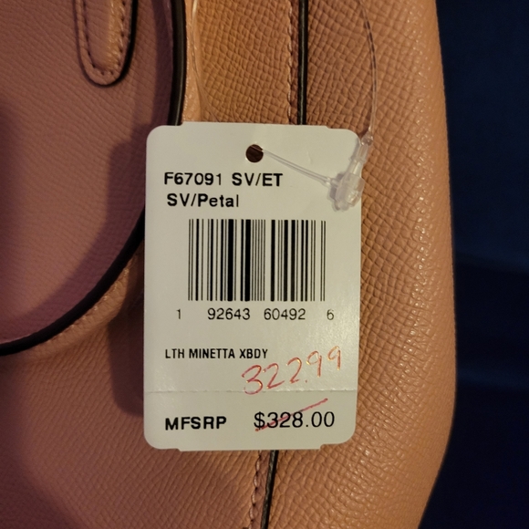 Pink leather Coach crossbody - Picture 3 of 5